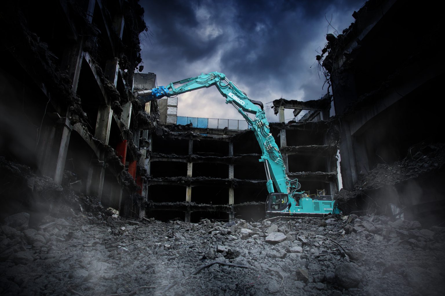 Larger tools, higher reach. Rebuilding the future with the Kobelco ...